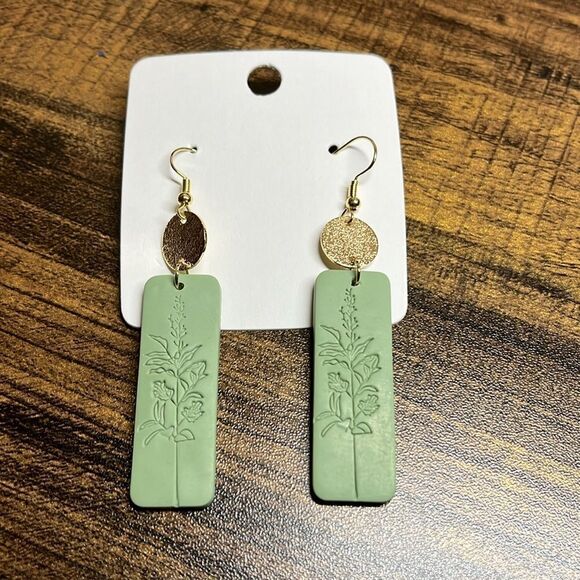 Floral Pattern Rectangle Drop Earrings - Picture 7 of 14